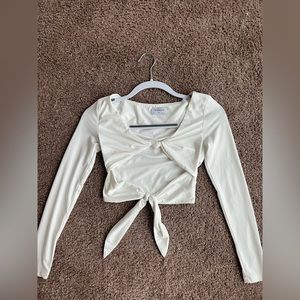 THATS SO FETCH White Double Tie Front Crop Top